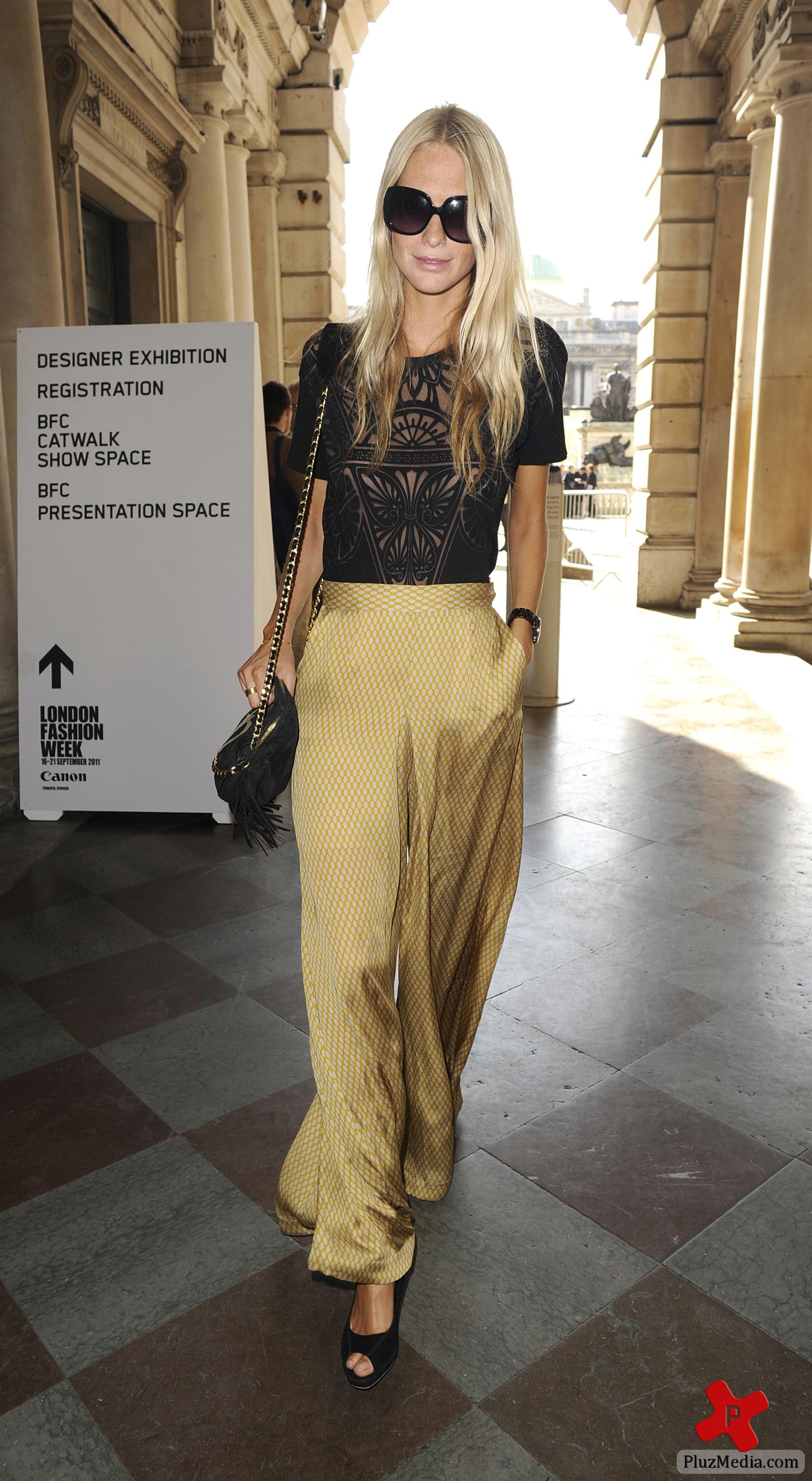 Poppy Delevigne - London Fashion Week Spring Summer 2011 - Outside Arrivals | Picture 77940